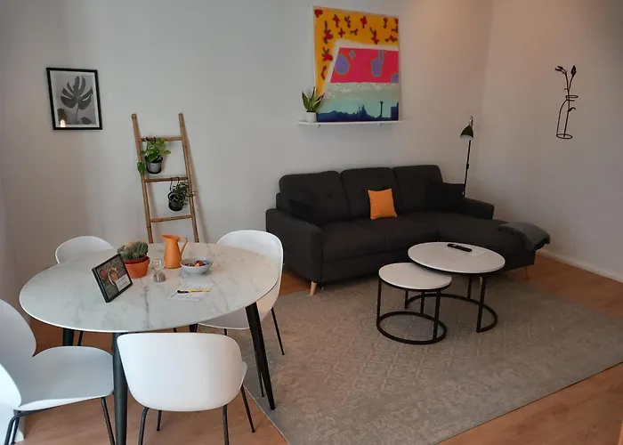 Im Gruenderzeitviertel Mit Stellplatz Appartamento Chemnitz